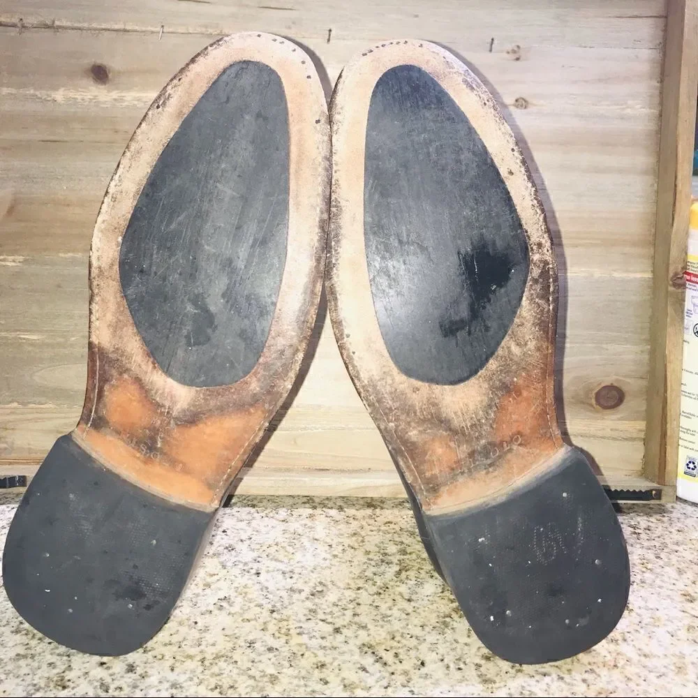 ✅Nisolo Black Leather Chelsea Boots